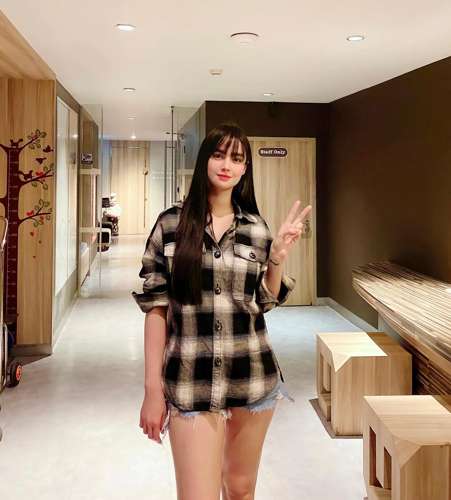 Kim Domingo - kim-domingo-sexy-12.webp